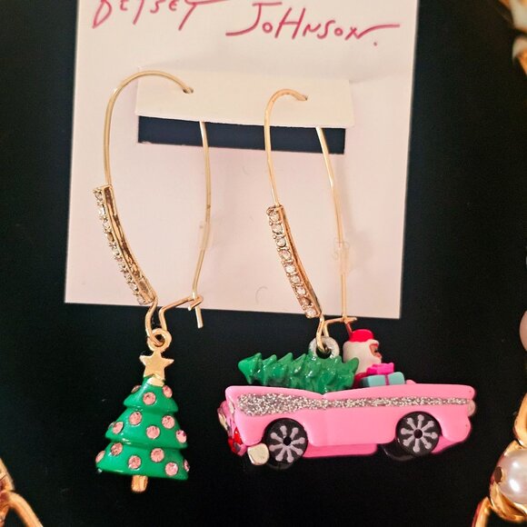 Betsey Johnson Holiday Christmas Statement Necklace Earrings Set Charms & Pearls - Picture 13 of 16